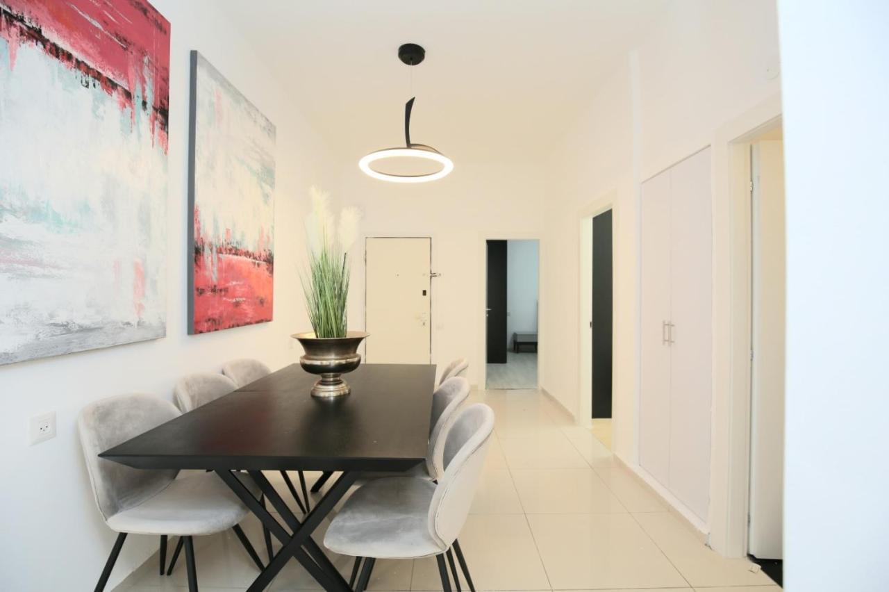City Center Luxury Apartment In Netanya Eksteriør bilde